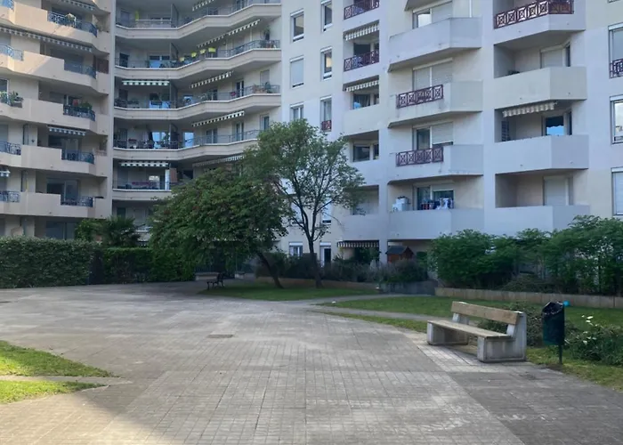 Super T2 Avec Piscine Lyon 3Eme